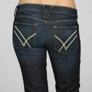 NWT William Rast Sadie Straight Jean